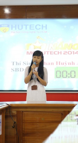 20 gương mặt sẽ tranh tài tại chung kết Tài năng MC HUTECH 2014 20