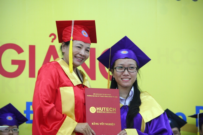 Sinh viên Khóa 2010, 2011 khoa KT-TC-NH sẽ tốt nghiệp vào ngày 15, 16/11/2014 5
