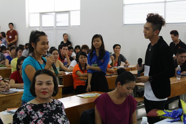 Nhiều chia sẻ thú vị tại hội thảo “Kỹ năng nghề nghiệp cho tương lai tươi sáng” 22