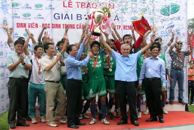 Cựu đội trưởng đội bóng đá HUTECH ghi bàn thắng ấn định đưa Thái Sơn Nam vào VCK futsal châu Á 2012 19
