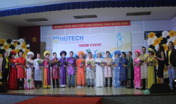 Ấn tượng với Show event “Hương sắc Việt” do SV HUTECH tổ chức 6