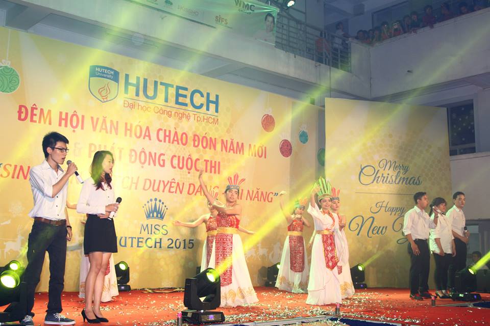 Hơn 5000 sinh viên HUTECH hòa mình cùng Đêm hội văn hóa 2015 47
