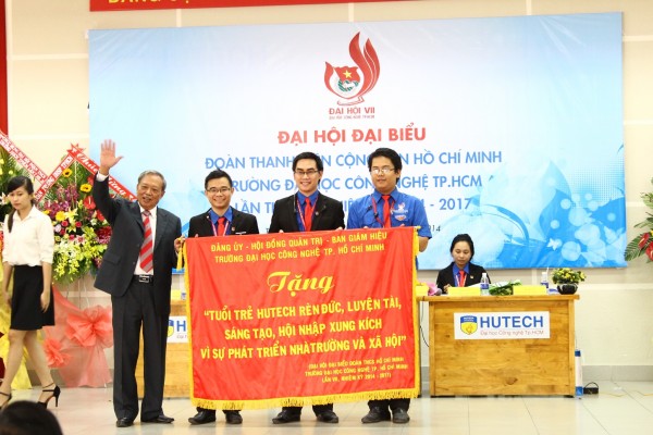 Đại hội đại biểu Đoàn TNCS Hồ Chí Minh HUTECH lần VII thành công tốt đẹp 56