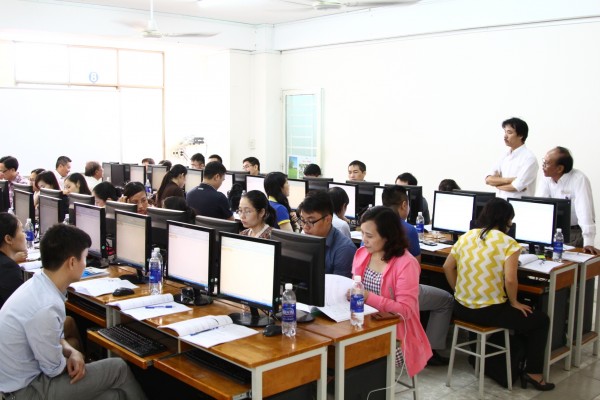 Viện Đào tạo nghề nghiệp HUTECH tổ chức khóa học Excel tổng quát cho tập đoàn Dầu khí VN  6