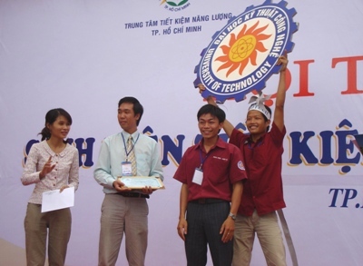 HUTECH đạt giải nhất cuộc thi “ Sinh viên tiết kiệm năng lượng” 17
