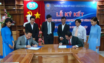 Quỹ đầu tư chứng khoán Bản Việt và HUTECH ký thỏa thuận hợp tác 7