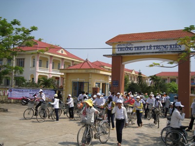 1/3 chặng đường tuyên truyền tuyển sinh khu vực miền Trung & Tây Nguyên 5