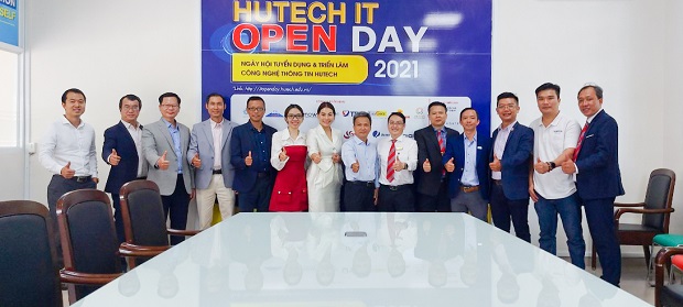 HUTECH Faculty of Information Technology strengthens the cooperation with Vietnam Information Technology Outsourcing Alliance (VNITO) 24