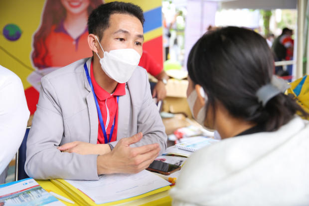 “Check in” Cần Thơ, HUTECH mang đến học sinh miền Tây nhiều thông tin tuyển sinh 2022 mới nhất 104