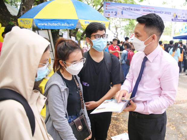 “Check in” Cần Thơ, HUTECH mang đến học sinh miền Tây nhiều thông tin tuyển sinh 2022 mới nhất 113