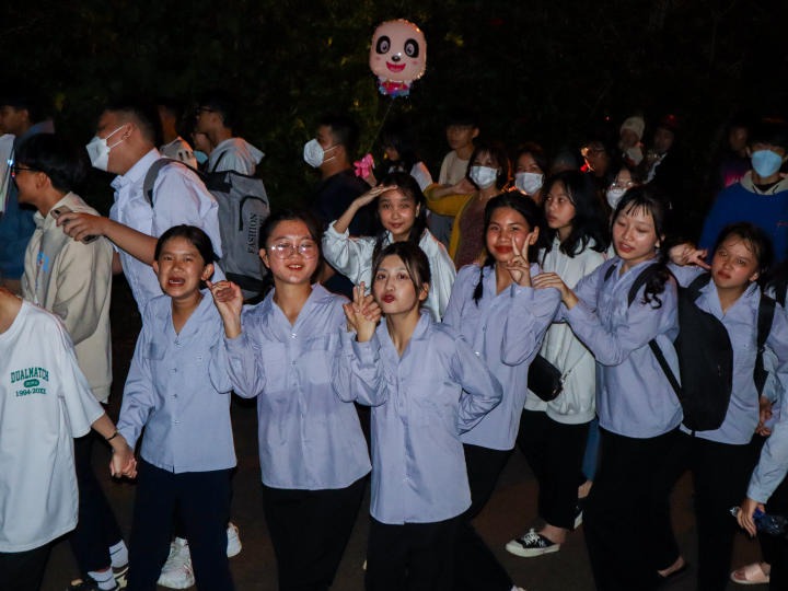 Sinh viên VJIT mang trăng Trung thu tròn đầy đến thiếu nhi tại Lâm Đồng, Bến Tre và TP. Thủ Đức (TP.HCM) 56
