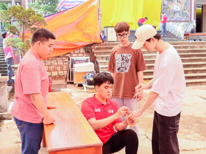 Sinh viên VJIT mang trăng Trung thu tròn đầy đến thiếu nhi tại Lâm Đồng, Bến Tre và TP. Thủ Đức (TP.HCM) 20
