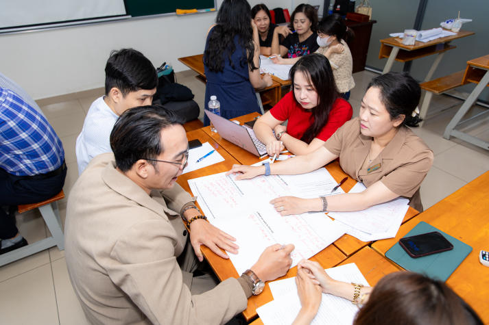 Giảng viên Khoa Tiếng Anh nâng cao năng lực nghiên cứu khoa học từ thực tiễn giảng dạy 30