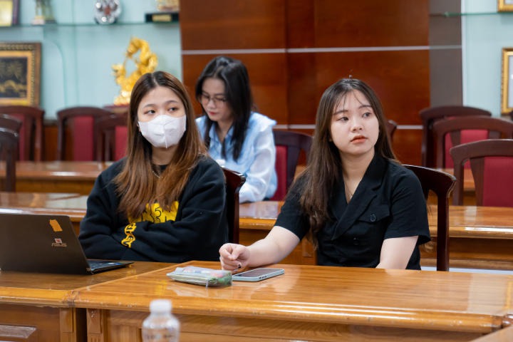 Cùng sinh viên ngành Quan hệ công chúng giải mã phương pháp ứng dụng ChatGPT vào truyền thông hiệu quả 50