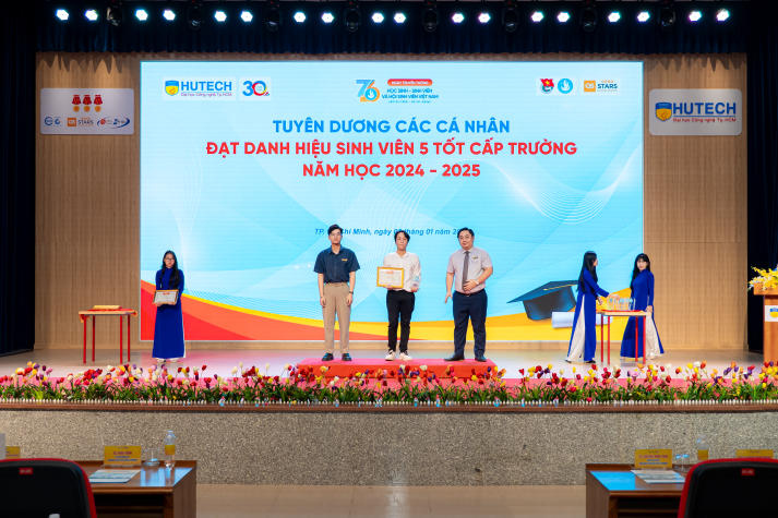 Sinh viên HUTECH tiếp tục khẳng định vai trò tiên phong trong phong trào rèn luyện toàn diện năm học 2024-2025 61