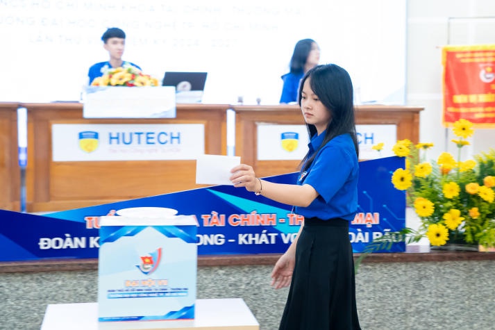 Đại hội Đại biểu Đoàn TNCS Hồ Chí Minh Khoa Tài chính - Thương mại lần thứ VII thành công rực rỡ 163