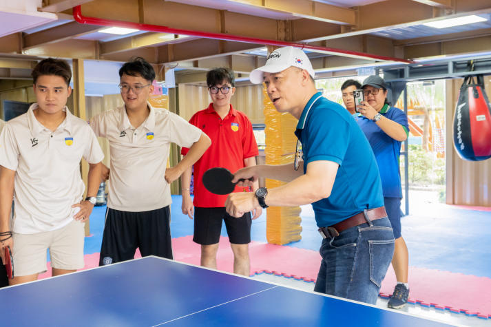[Ảnh] Trải nghiệm thể thao toàn diện của sinh viên ngành Quản lý thể dục thể thao tại NV Sport Camp 62