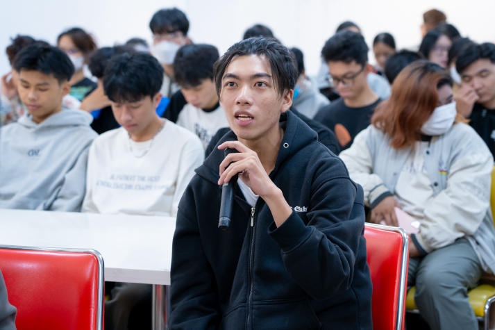 Sinh viên Khoa Truyền thông & Thiết kế HUTECH tích lũy kinh nghiệm trong thiết kế và tiếp thị 65