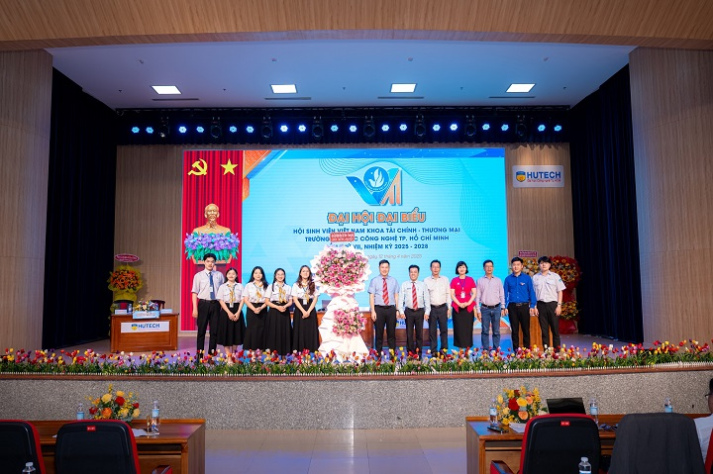 Tuổi trẻ HUTECH sẵn sàng cho Đại hội Đại biểu Hội Sinh viên Việt Nam Trường lần thứ X - Nhiệm kỳ 2025-2028 18