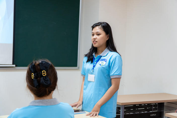 Lan tỏa tinh thần sẻ chia: Khoa Điều dưỡng - Kỹ thuật y học HUTECH đồng hành cùng sinh viên sau lũ 39