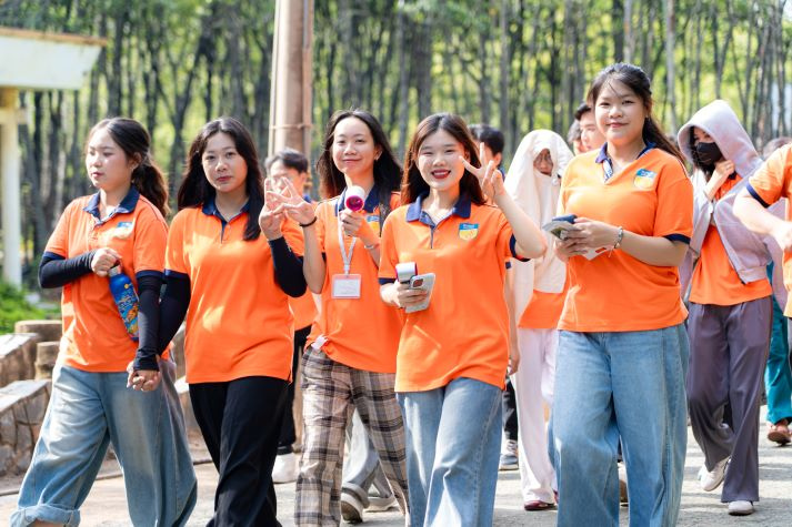 Sinh viên Quản trị dịch vụ du lịch và lữ hành học phát triển du lịch bền vững từ thực tế Cần Giờ 28