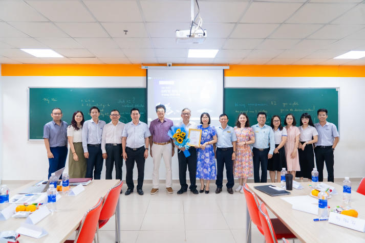 Tăng cường ứng dụng trí tuệ nhân tạo vào đào tạo giáo dục sau đại học tại HUTECH 71