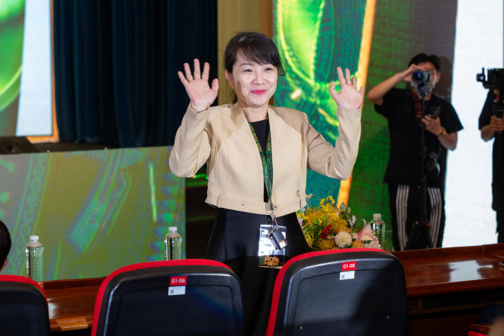 Sinh viên HUTECH thắp sáng niềm tự hào Việt qua chuỗi đồ án nghệ thuật hoành tráng 8