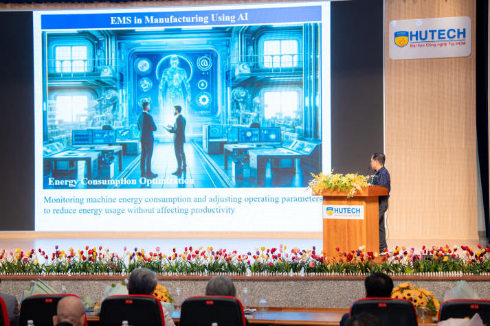 HUTECH cùng SHTP kiến tạo hệ sinh thái công nghệ chiến lược thúc đẩy chuyển đổi kép số - xanh 145