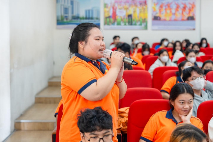 HUTECH Beside You số 05 “bật mí” cho sinh viên những bí quyết bảo vệ bản thân 120