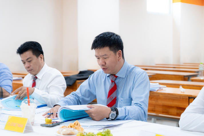 Nhiều nghiên cứu thiết thực được thể hiện trong buổi bảo vệ luận văn/đề án Thạc sĩ ngành Tài chính - Ngân hàng 88