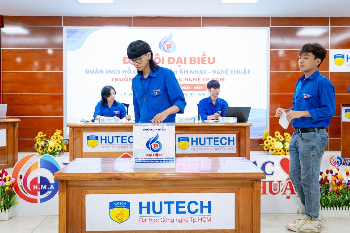 Ban Chấp hành đầy triển vọng của Đại hội Đại biểu Đoàn TNCS Hồ Chí Minh Viện Âm nhạc và Nghệ thuật HUTECH 88