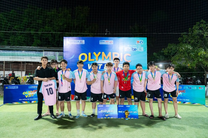 Chung kết bóng đá và lễ bế mạc Olympic VJIT 2025: Khép lại mùa hội thao sôi nổi 46