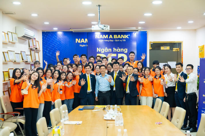 [Hướng nghiệp 2026] Đằng sau mỗi hợp đồng kinh doanh, vai trò của người học Luật kinh tế ra sao? 24
