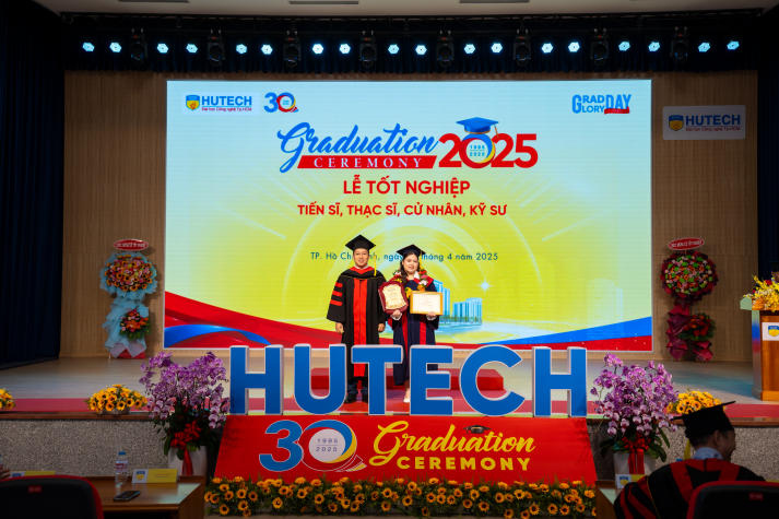 [Video] Những khoảnh khắc tri ân đầy tự hào tại Lễ trao bằng tốt nghiệp đợt 2/2025 HUTECH 95
