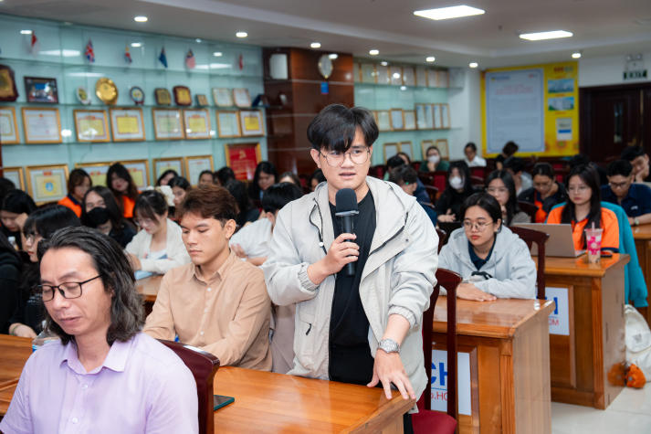 Sinh viên Tâm lý học khám phá tiềm năng nghề nghiệp từ góc nhìn chuyên gia 64