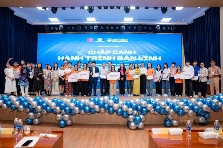 Sinh viên HUTECH viết nên câu chuyện trưởng thành tại “Chắp Cánh - Hành trình bản lĩnh” 181
