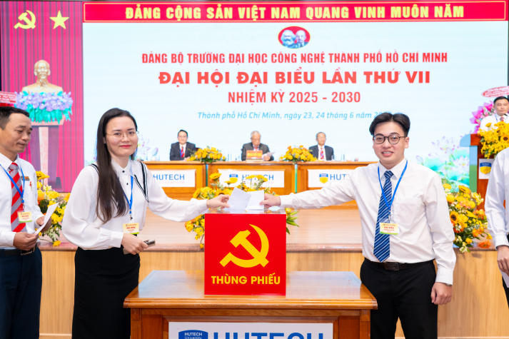 Đại hội Đại biểu Đảng bộ HUTECH lần VII: Khởi đầu vững vàng cho nhiệm kỳ 2025-2030 217
