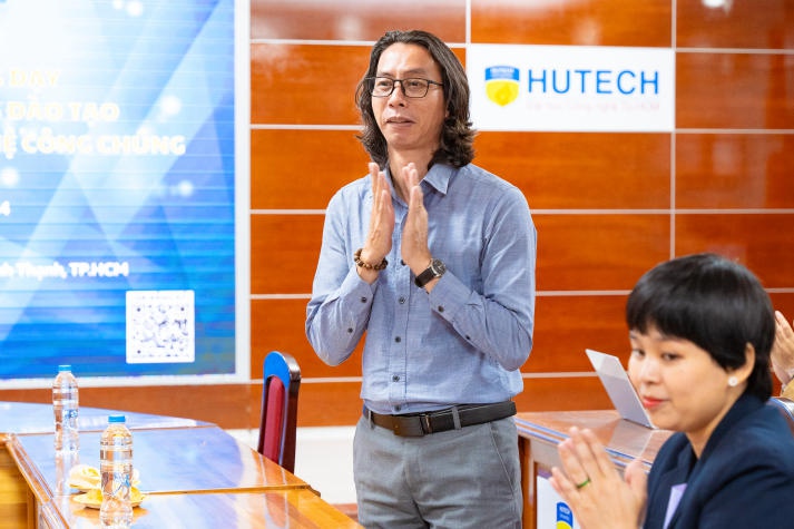 Giảng viên Khoa Khoa học Xã hội và Quan hệ Công chúng thảo luận đổi mới phương pháp giảng dạy, nâng cao chất lượng đào tạo 25