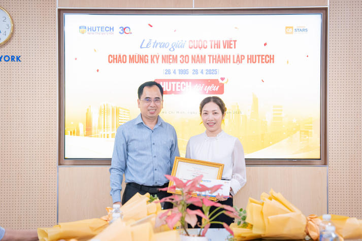 HUTECH vinh danh 08 tác giả xuất sắc Cuộc thi Viết “HUTECH tôi yêu” 229