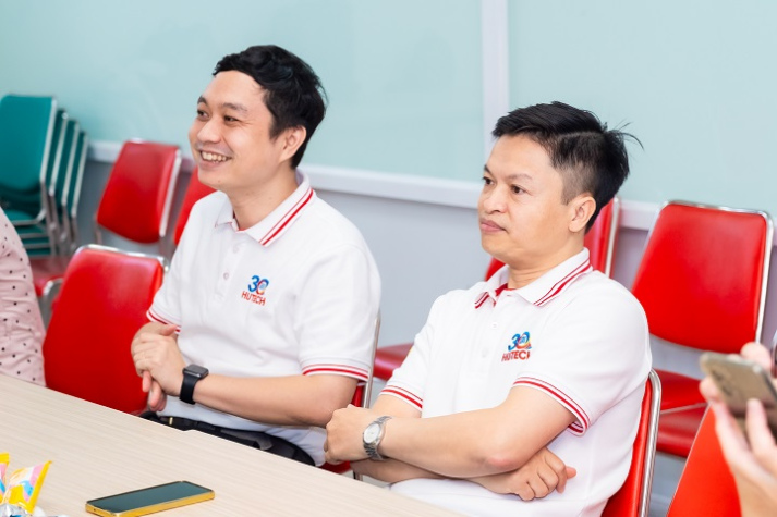 Ngày hội Cựu sinh viên VJIT 2025: Gắn kết tình thân các thế hệ 15