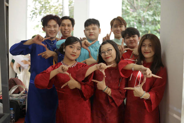 11 CLB - Đội - Nhóm HUTECH hội tụ, sẵn sàng bùng nổ tại Đêm hội văn hóa Chào năm học mới 91