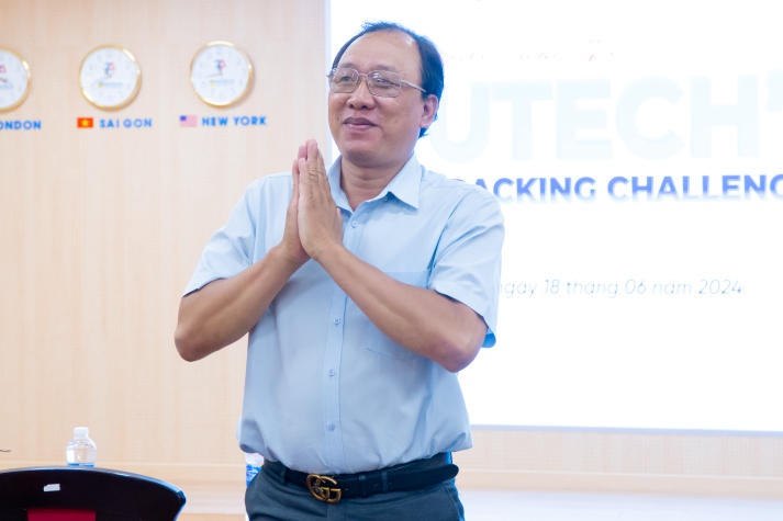 Kịch tính với những màn tranh tài của sinh viên Công nghệ thông tin tại Chung kết Cuộc thi “Net Cracking Challenges” 39