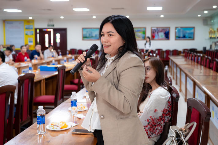 Học viên sau đại học trao đổi cùng lãnh đạo doanh nghiệp về tư duy dẫn dắt trong kỷ nguyên VUCA 92