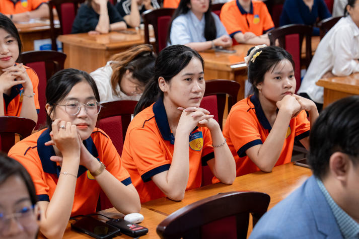 Giải mã văn hoá doanh nghiệp Trung Quốc: Hé lộ bí quyết hội nhập cho sinh viên 61