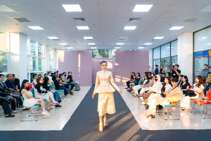 Sinh viên Thiết kế thời trang “lên sàn” với đồ án thực tế, từng bước định hình tư duy làm nghề 54