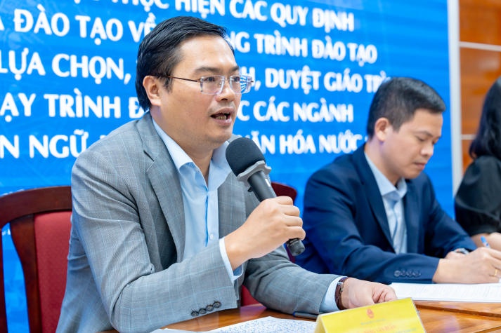 Nhiều ý kiến giá trị trong tọa đàm về đào tạo khối ngành Ngôn ngữ, Văn học và Văn hóa nước ngoài do HUTECH đăng cai tổ chức 148