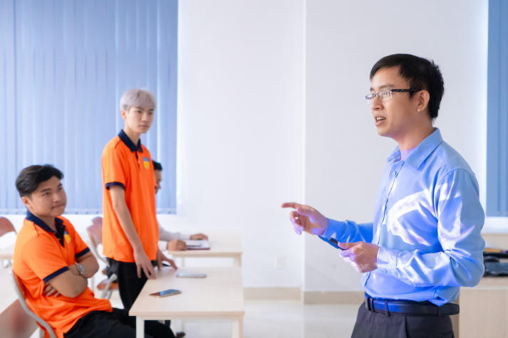 Tân binh Công nghệ sinh học trải nghiệm thực tiễn nghiên cứu tại Trung tâm Công nghệ sinh học TP.HCM 36