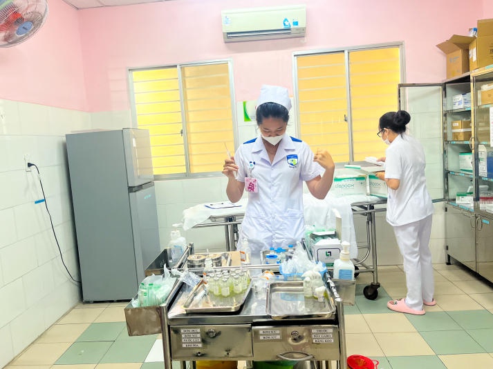 Sinh viên ngành Điều dưỡng HUTECH hoàn thành thực tập tại Bệnh viện Lê Văn Thịnh 26