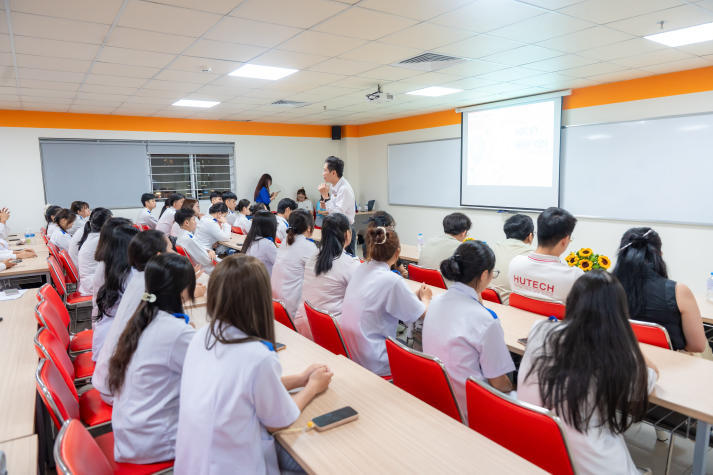 Sinh viên Điều dưỡng - Kỹ thuật y học sẵn sàng bước vào học kỳ bệnh viện 52