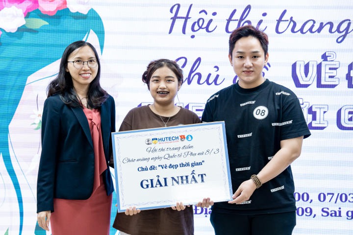 Sinh viên Khoa Trung Quốc học trổ tài makeup tôn vinh nhan sắc người phụ nữ nhân dịp 08/03 118